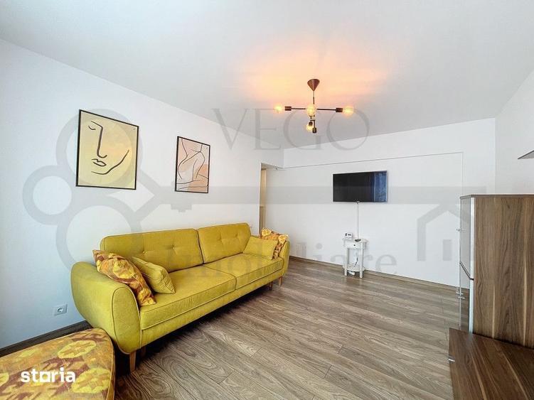 Apartament cu 3 camere, mobilat în Între Lacuri