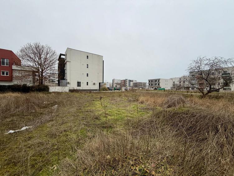 Teren Construcții intravilan de 600 mp, în Central