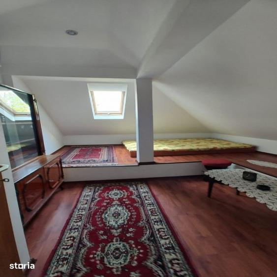 Casă cu 4 camere în Birtin