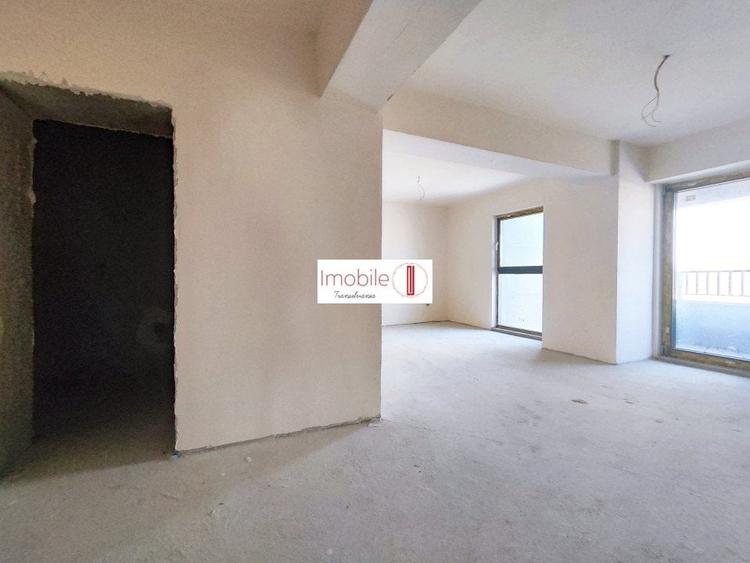 Penthouse cu 4 camere decomandat în Mănăștur