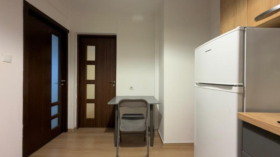 Apartament cu 3 camere decomandat în Cișmigiu