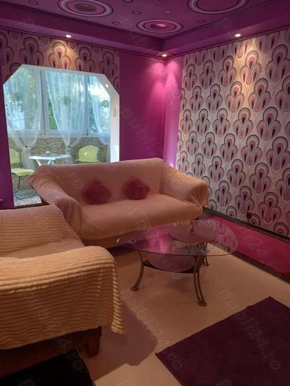 Apartament cu 3 camere semidecomandat în Aradului