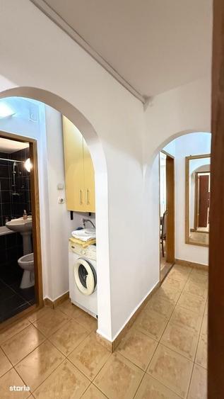 Apartament cu 3 camere decomandat în Decebal
