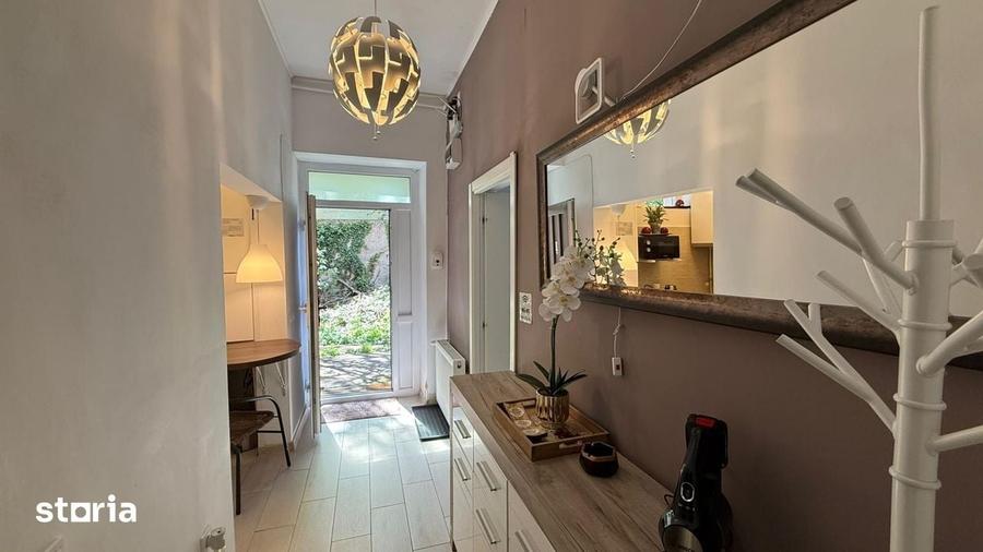 Apartament cu 2 camere decomandat în Centrul Istoric