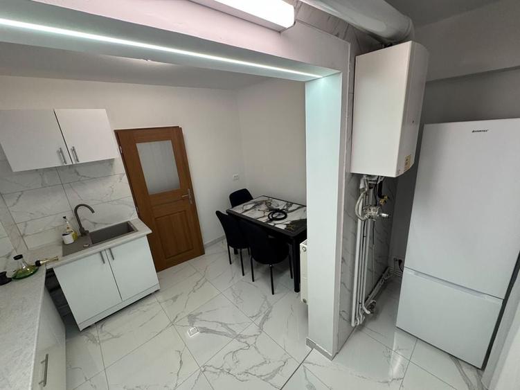 Inchiriez aprtament 2 camere zona cv9 - 3