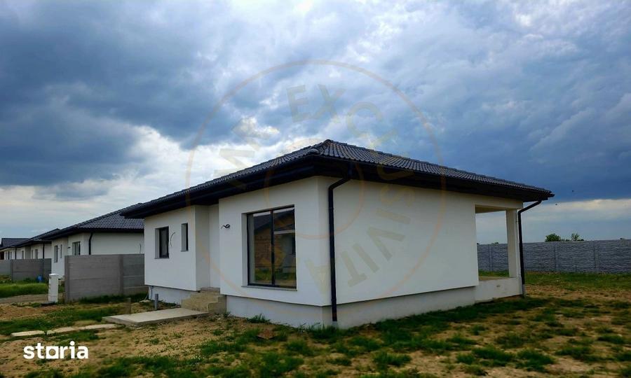 Casă cu 3 camere cu Teren 550 Mp în Lazuri