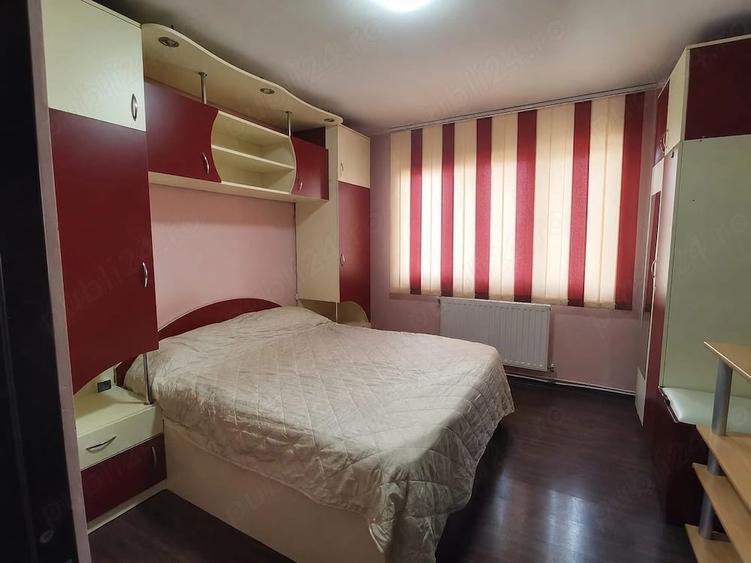 Apartament cu 3 camere decomandat în Alecu Russo