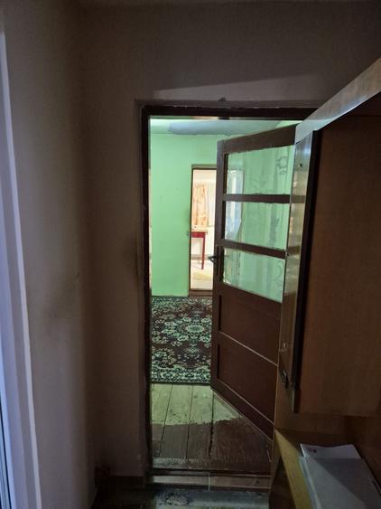 Casă cu 2 camere cu Teren 509 Mp în Hurezani