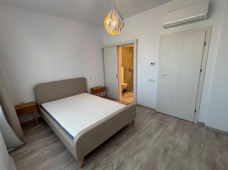 Duplex cu 3 camere cu Canalizare în Central