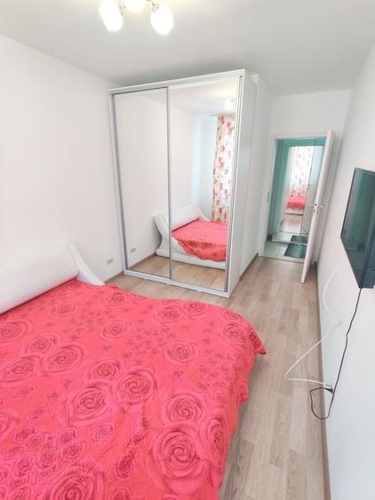 Apartament cu 3 camere decomandat în Berceni