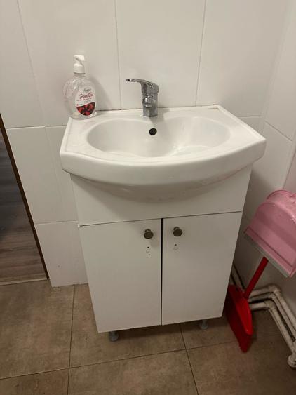 Apartament cu 2 camere decomandat în P-ța Universității