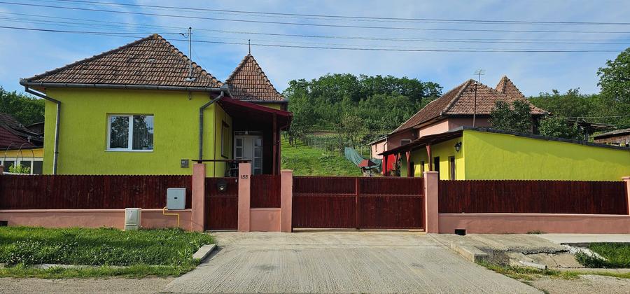 Casă cu 2 camere în Central