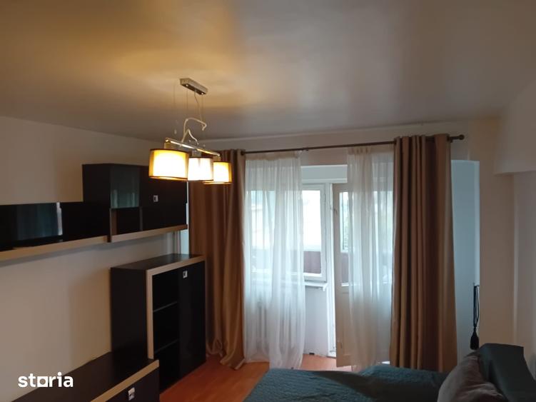 Apartament cu 2 camere decomandat în Rahova
