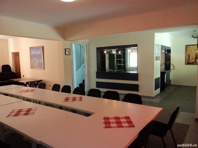 Casă cu 9 camere în Valea Mare