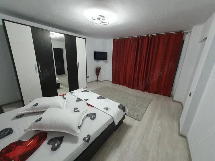 Apartament cu 2 camere semidecomandat, mobilat în Energia