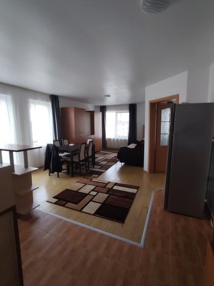 Apartament cu 2 camere semidecomandat în Florești