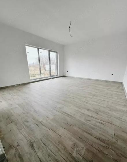 Casă individuală cu 4 camere cu Teren 600 Mp în Hărman