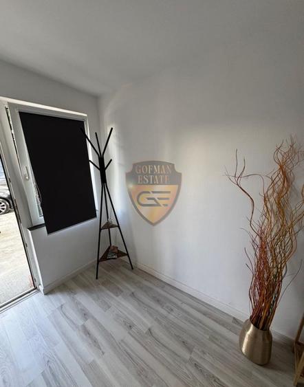 Casă cu 3 camere cu Canalizare în Delfinariu