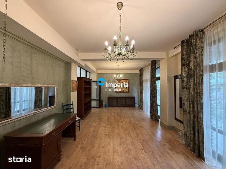 Spațiu comercial, de 55 mp, în Central