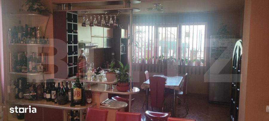 Casă cu 6 camere cu Teren 602 Mp în Nufărul