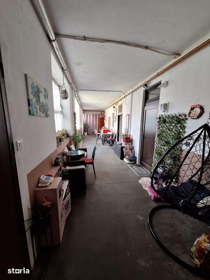 Apartament cu 2 camere semidecomandat în Badea Cârțan