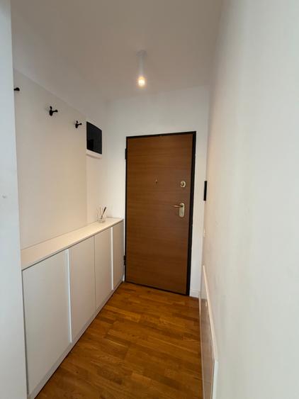 Apartament cu 2 camere decomandat în Herăstrău