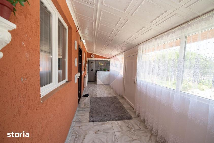 Casă cu 3 camere cu Teren 611 Mp în Adunații-Copăceni