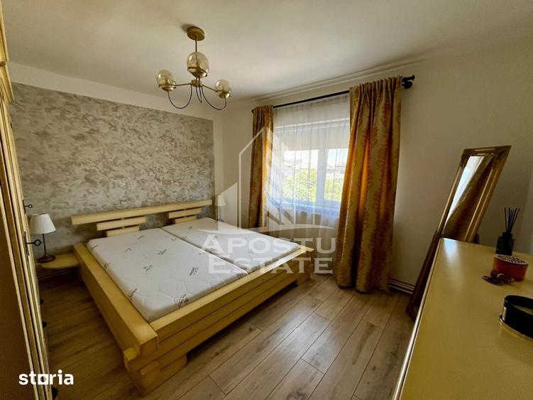 Apartament cu 3 camere decomandat, mobilat în Bucovina
