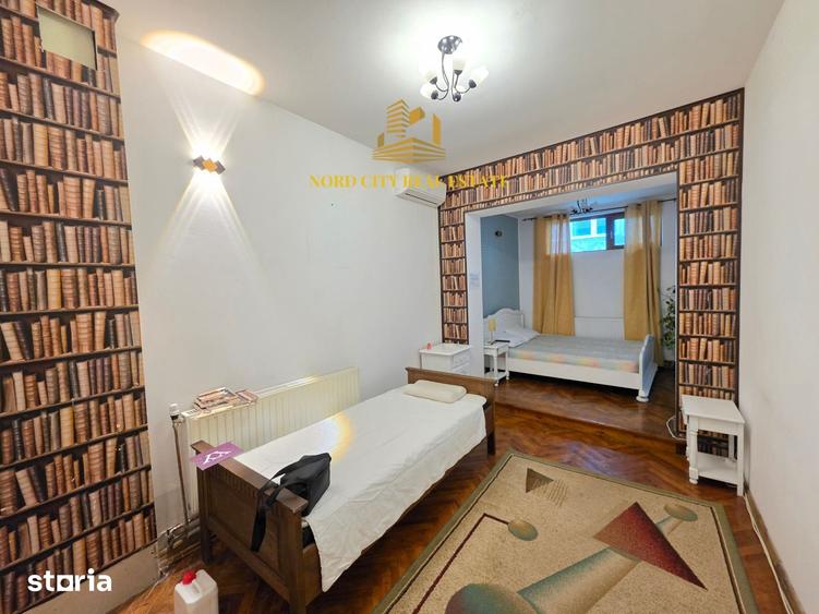 Casă cu 5 camere cu Teren 100 Mp în Romană