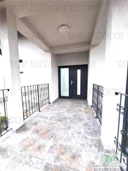 Casă individuală cu 6 camere cu Canalizare în Moara Vlăsiei