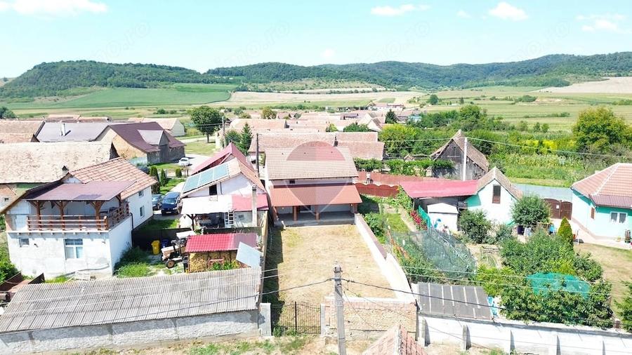 Casă cu 4 camere cu Teren 401 Mp în Hoghilag