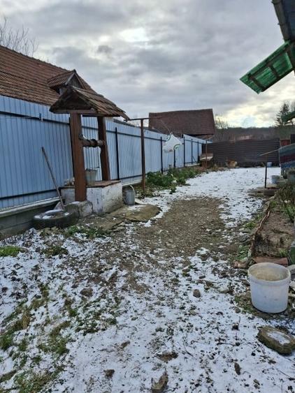 Casă individuală cu 4 camere cu Teren 360 Mp în Aita Medie