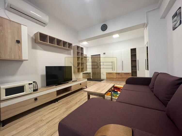 Apartament cu 2 camere semidecomandat, mobilat în Gară