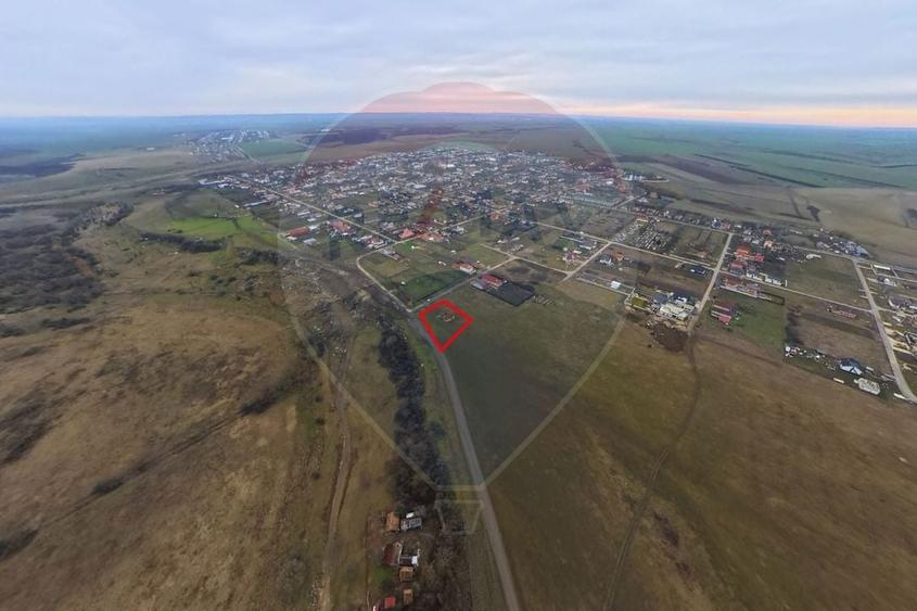 Teren Construcții intravilan de 2651 mp, în Frumușeni