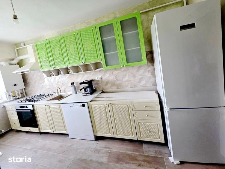 Apartament cu 3 camere în Cug