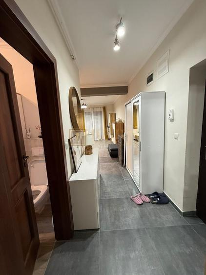 Apartament cu 2 camere decomandat, mobilat în Giroc