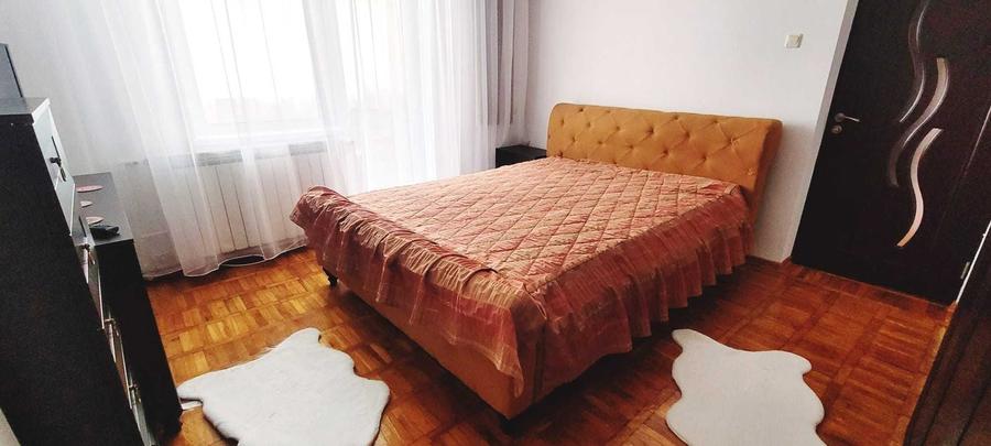 Apartament cu 3 camere decomandat în Nord