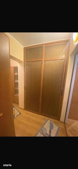 Apartament cu 2 camere decomandat în Siderurgiștilor — fotografia 2