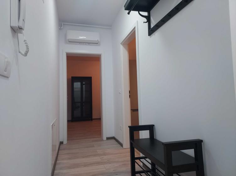Apartament cu 2 camere decomandat în Giroc