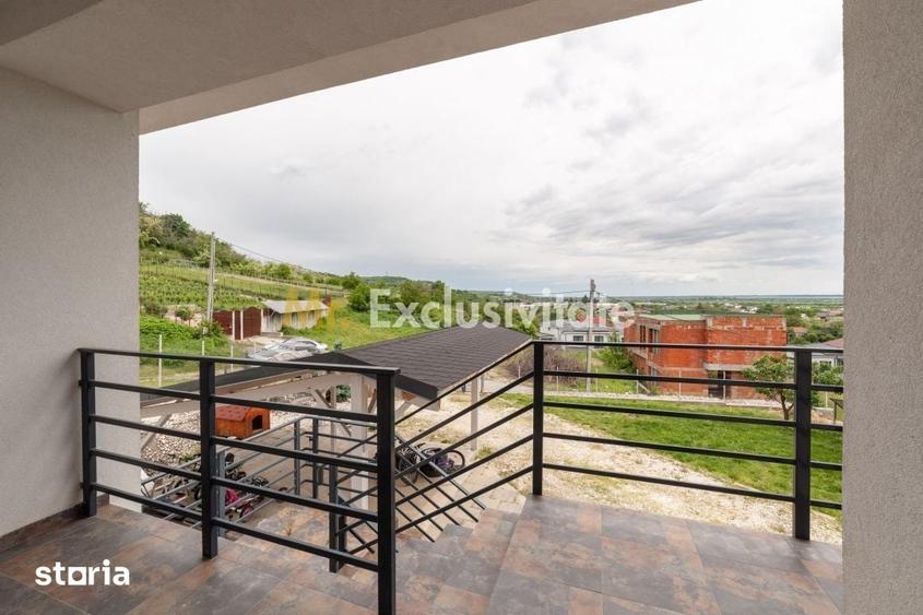 Casă cu 5 camere cu Teren 1255 Mp în Ștefănești