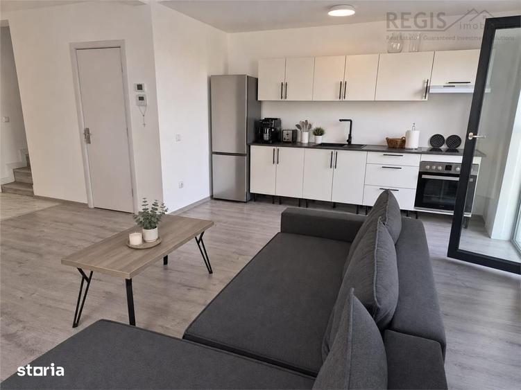 Casă cu 3 camere decomandat în Purcăreni