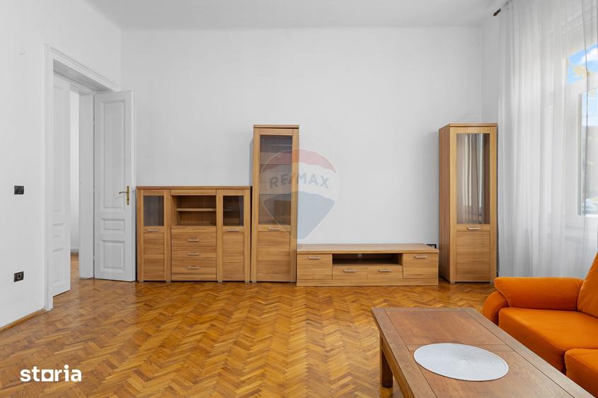 Casă cu 4 camere cu Teren 500 Mp în Podgoria