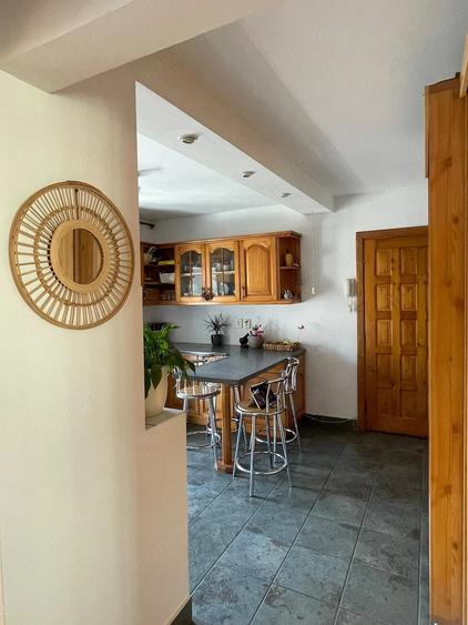 Apartament cu 2 camere decomandat în Aradului