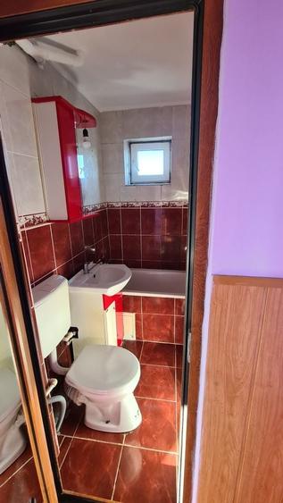Apartament cu 2 camere semidecomandat în Exterior Vest