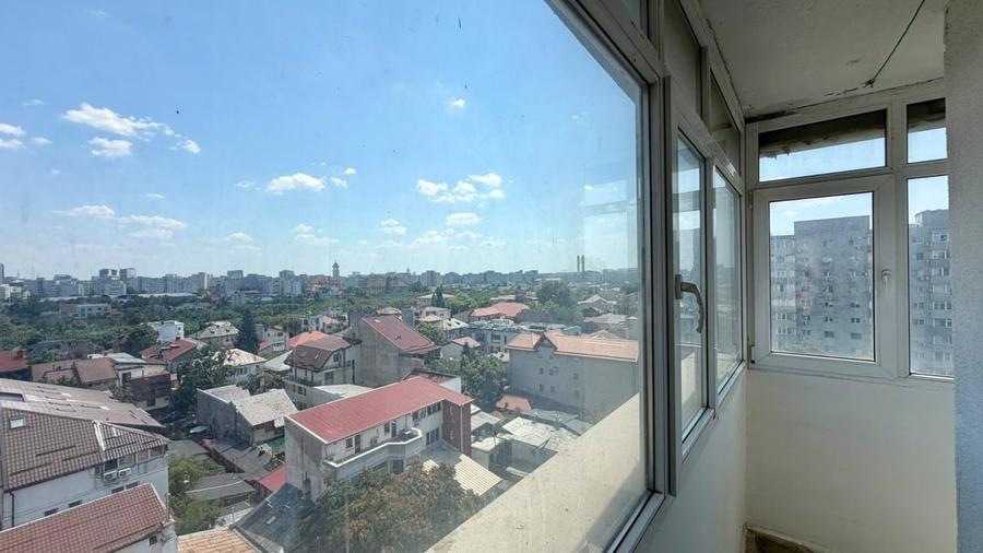 Apartament cu 2 camere semidecomandat, mobilat în Turda
