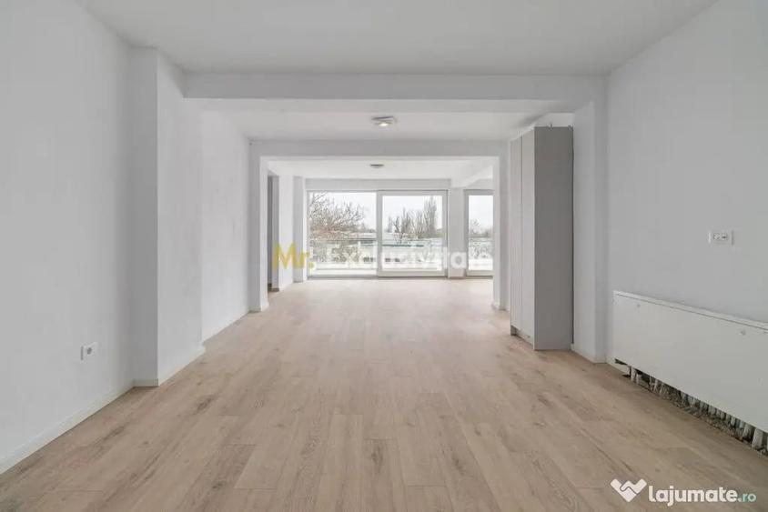 Apartament cu 5 camere semidecomandat în 1 Decembrie