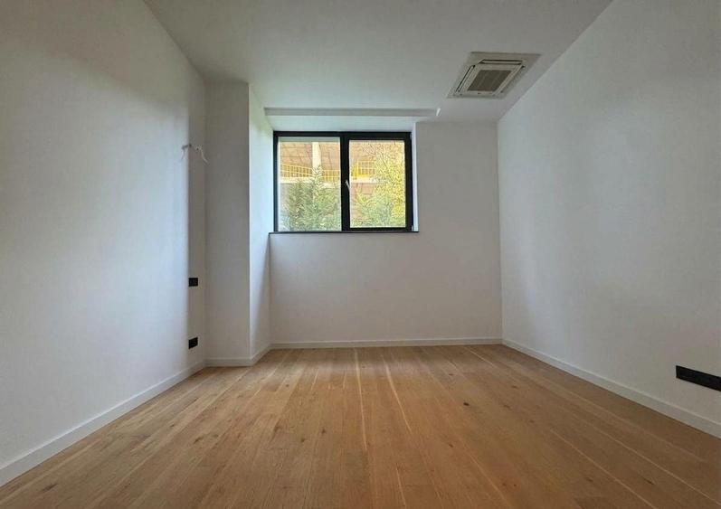 Apartament cu 2 camere decomandat în Floreasca