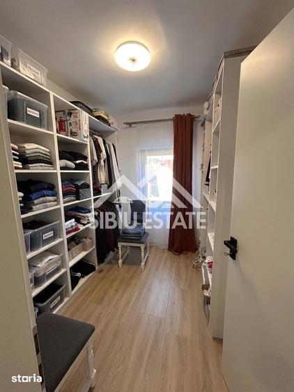 Casă cu 3 camere cu Teren 905 Mp în Central