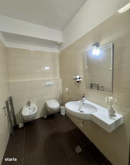 Apartament cu 3 camere în City Park Mall