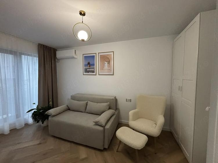 Apartament cu 3 camere decomandat în Stadion